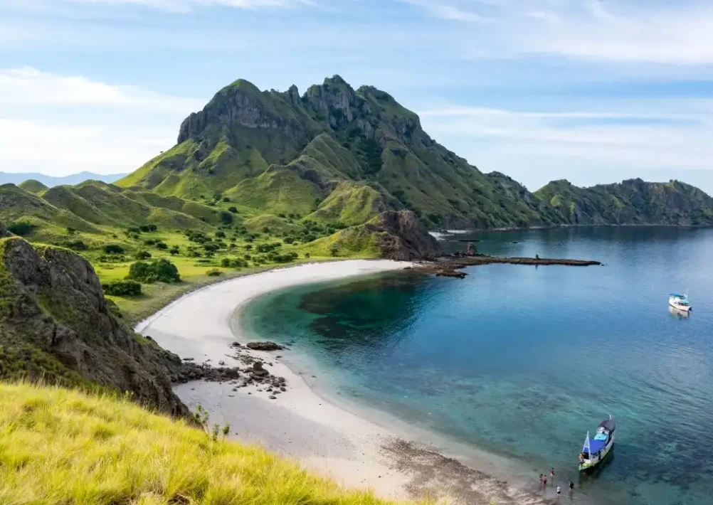 A reflective journey into slow and meaningful travel through nature